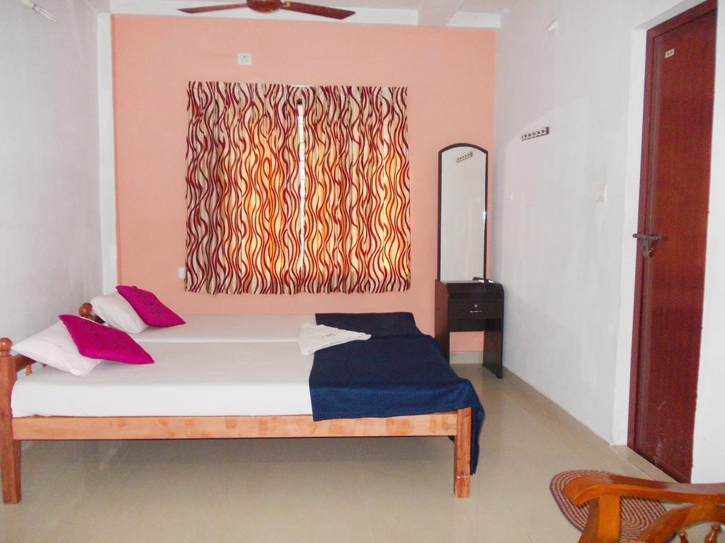 Rosegarden Homestay Fort Kochi Exterior photo